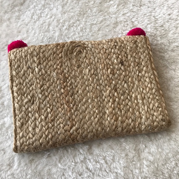 America & Beyond Handmade Pom Pom Beach Clutch Bag - Picture 6 of 8